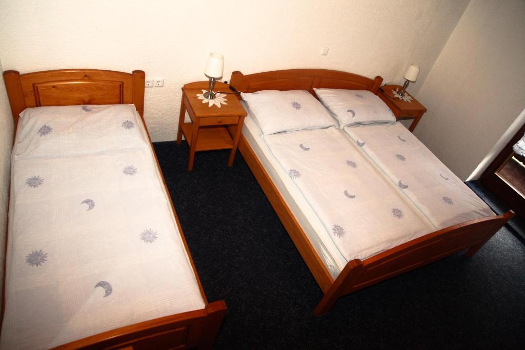 Pr Bevc Hotell Bled Rum bild